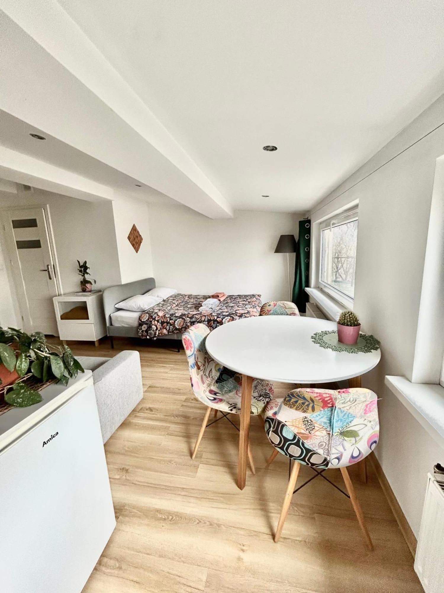 Komfortowe Studio W Doskonalej Lokalizacji Apartment